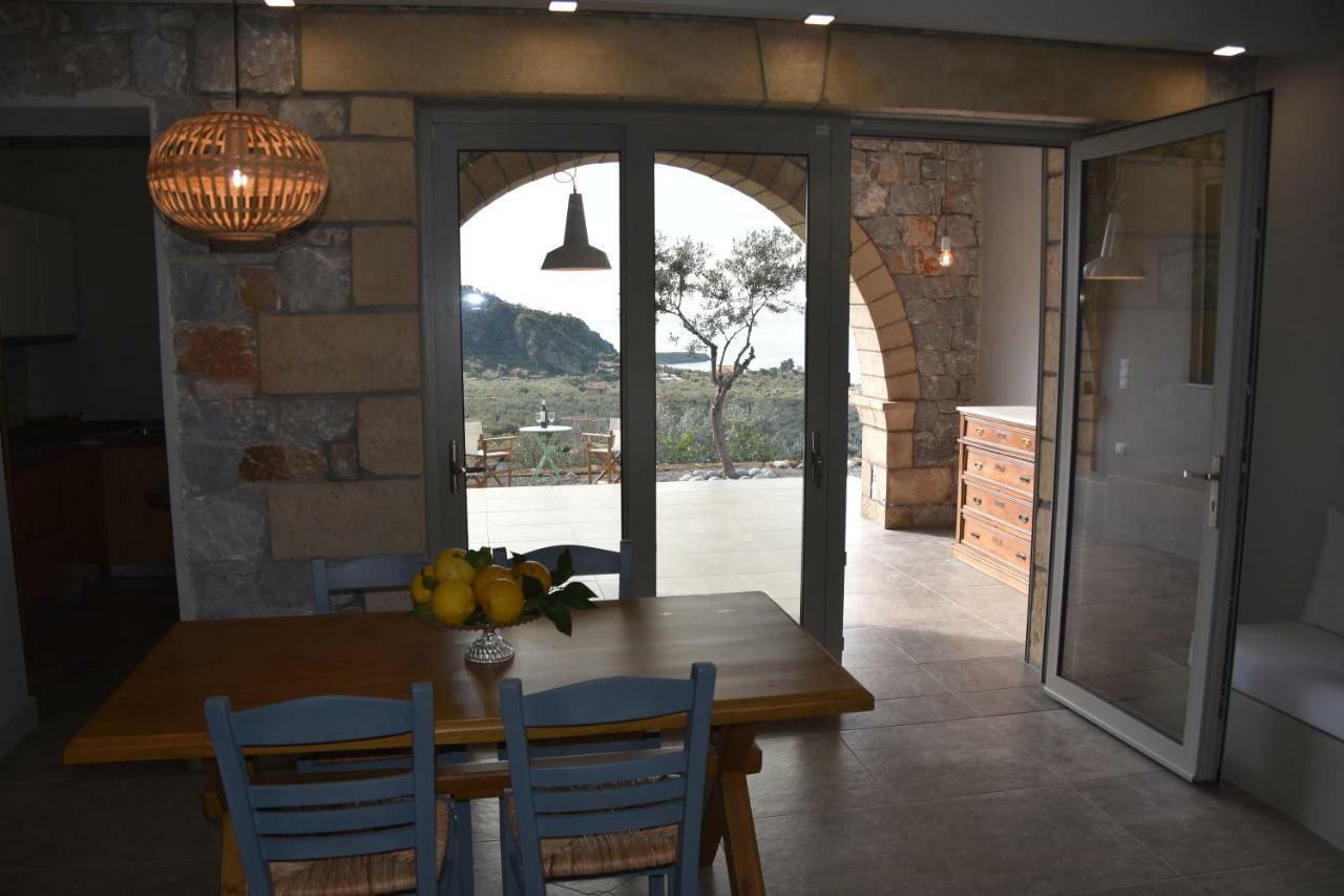 Athina'S Stone House In Kardamyli别墅 外观 照片